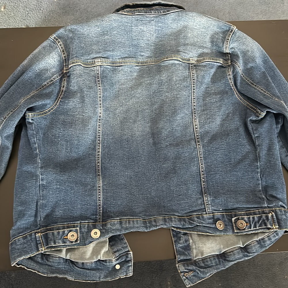 Torrid Denim Jacket - Picture 4 of 4